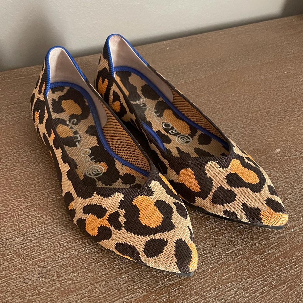 Rothy’s Big Cat Point Flats Size 8 - image 1